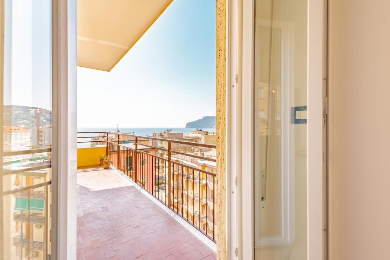 Appartamento Vista Mare Di Marco Spotorno Eksteriør bilde